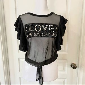 3/$20 NWT Davida sheer blouse